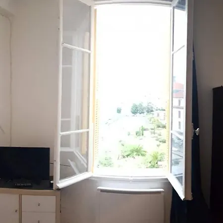 Apartman Beau F2 Saint-jean D'angely Nizza
